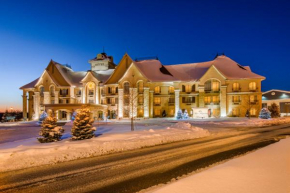 Гостиница Le St-Martin Bromont Hotel & Suites  Бромон